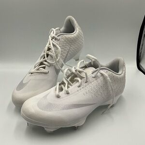 Nike Cleats Size 8.5 White Softball Cleats